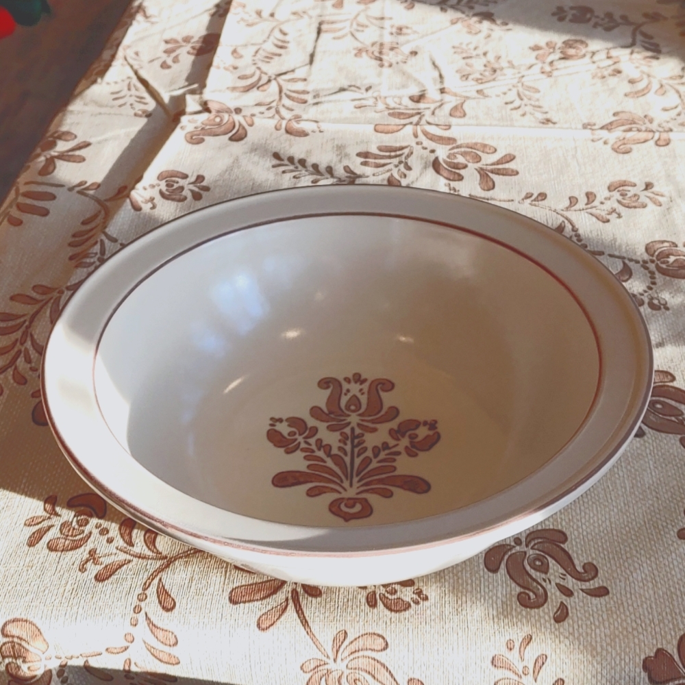 Pfaltzgraff Village Serving Bowl